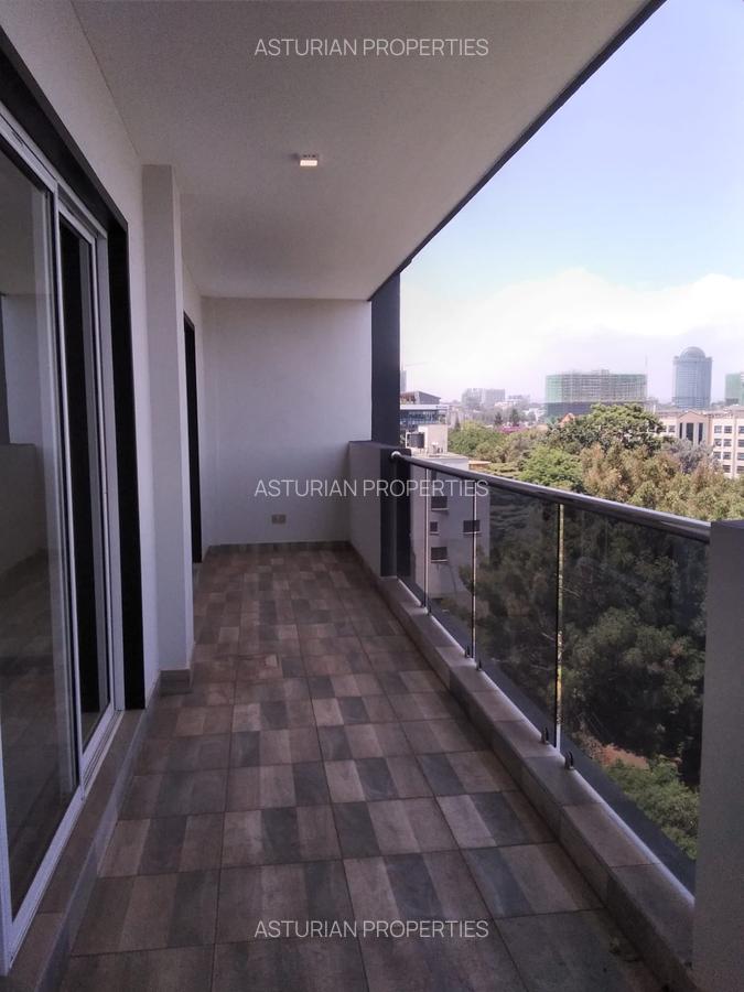 2 Bed Apartment with En Suite in Riverside - 1