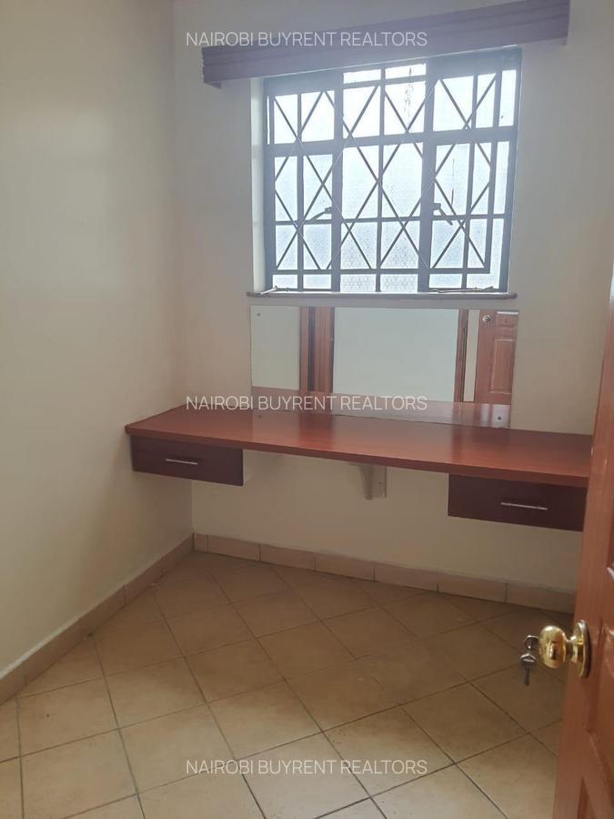 3 Bed Apartment with En Suite in Riverside - 7