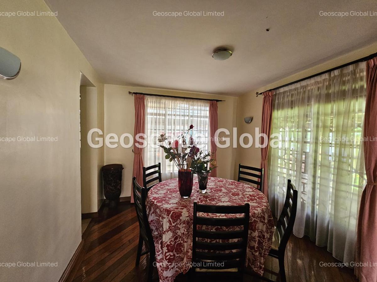 5 Bed Townhouse with En Suite in Lavington - 17