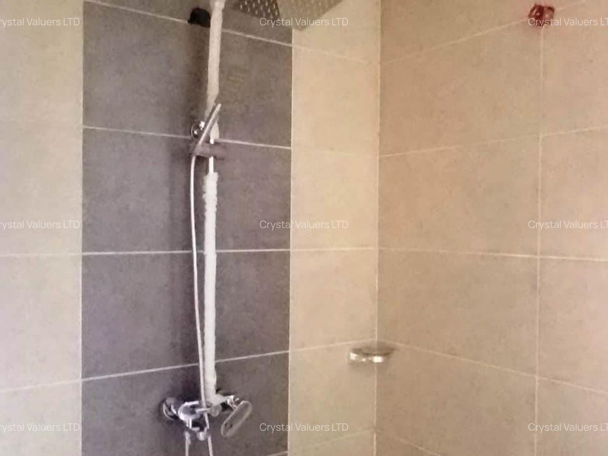 3 Bed Apartment with En Suite at Onyx Place Apartments - 17