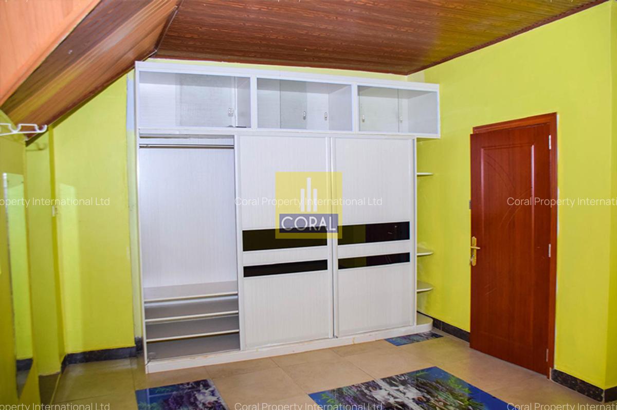 4 Bed House in Kiambu Road - 11