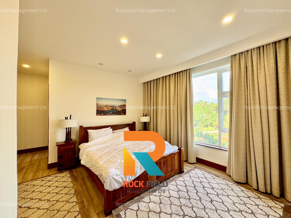 Serviced 3 Bed Apartment with En Suite in Parklands - 14