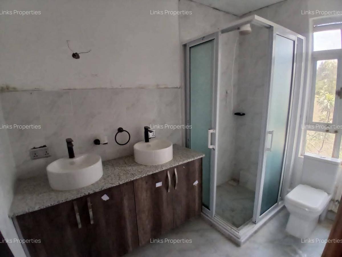 4 Bed Townhouse with En Suite at Karen - 4