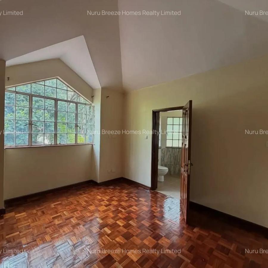 5 Bed Townhouse with En Suite in Karen - 19