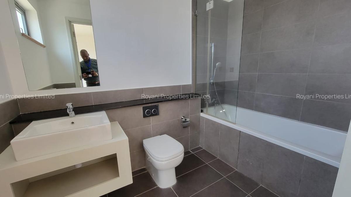 2 Bed Apartment with En Suite in Thika Road - 10
