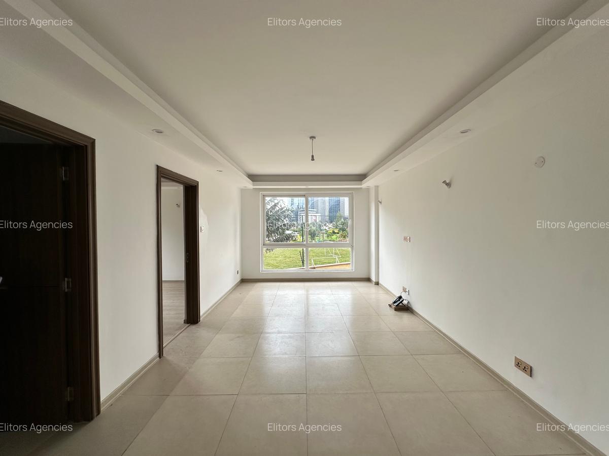 1 Bed Apartment with En Suite at Sports Road - 4