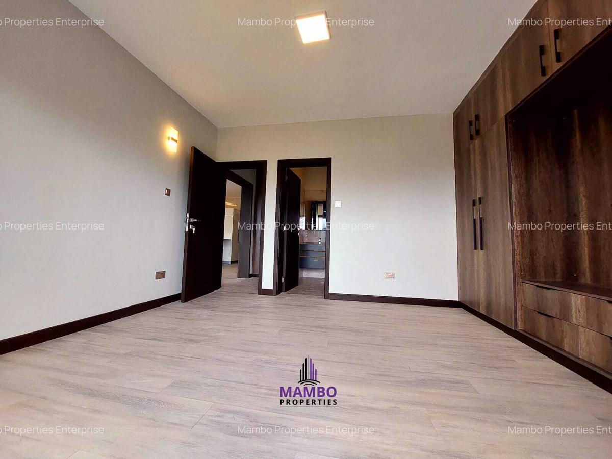 2 Bed Apartment with En Suite at Riverside Drive - 14