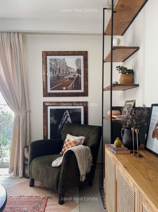 Serviced 2 Bed Apartment with En Suite at Dennis Pritt Road - 5