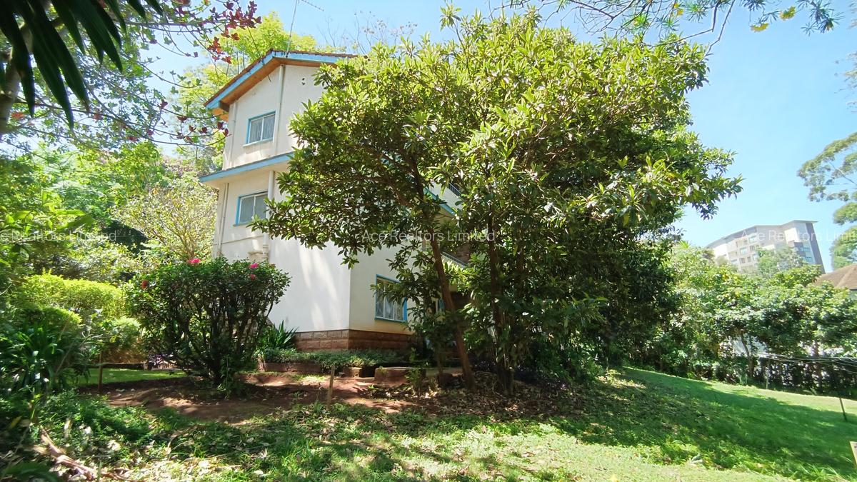 1 Bed Apartment with Parking at Kileleshwa Near Kasuku Centre Nairobi - 15