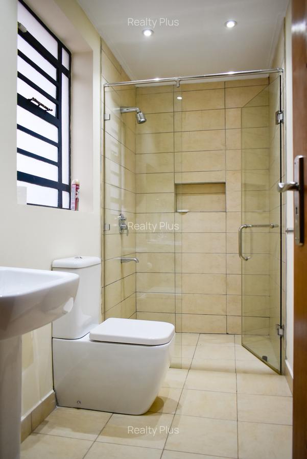 5 Bed Villa with Staff Quarters in Kyuna - 15