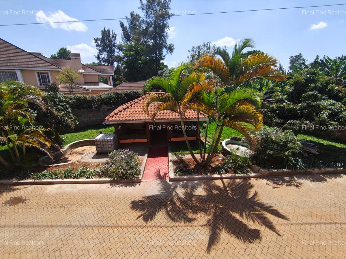 4 Bed House with Garden in Runda - 6