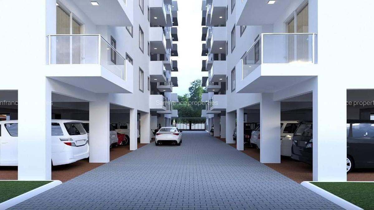 Serviced 2 Bed Apartment with En Suite at Links Road - 4