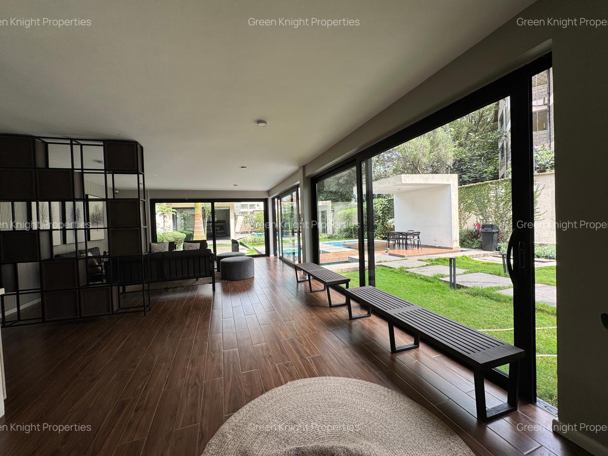 Serviced 2 Bed Apartment with En Suite in Lavington - 11