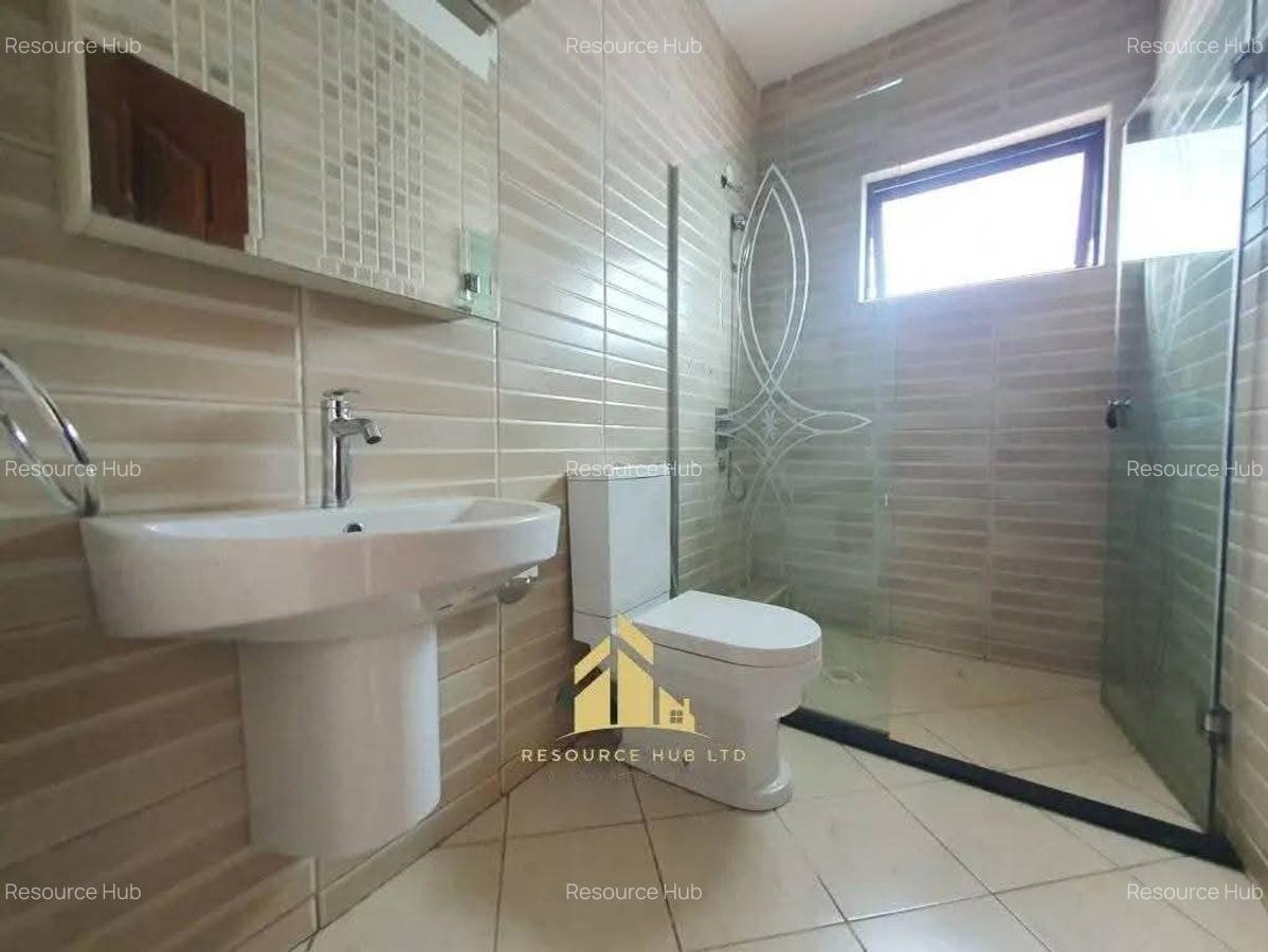 4 Bed Townhouse with Swimming Pool at Off Brook House Drive - 18