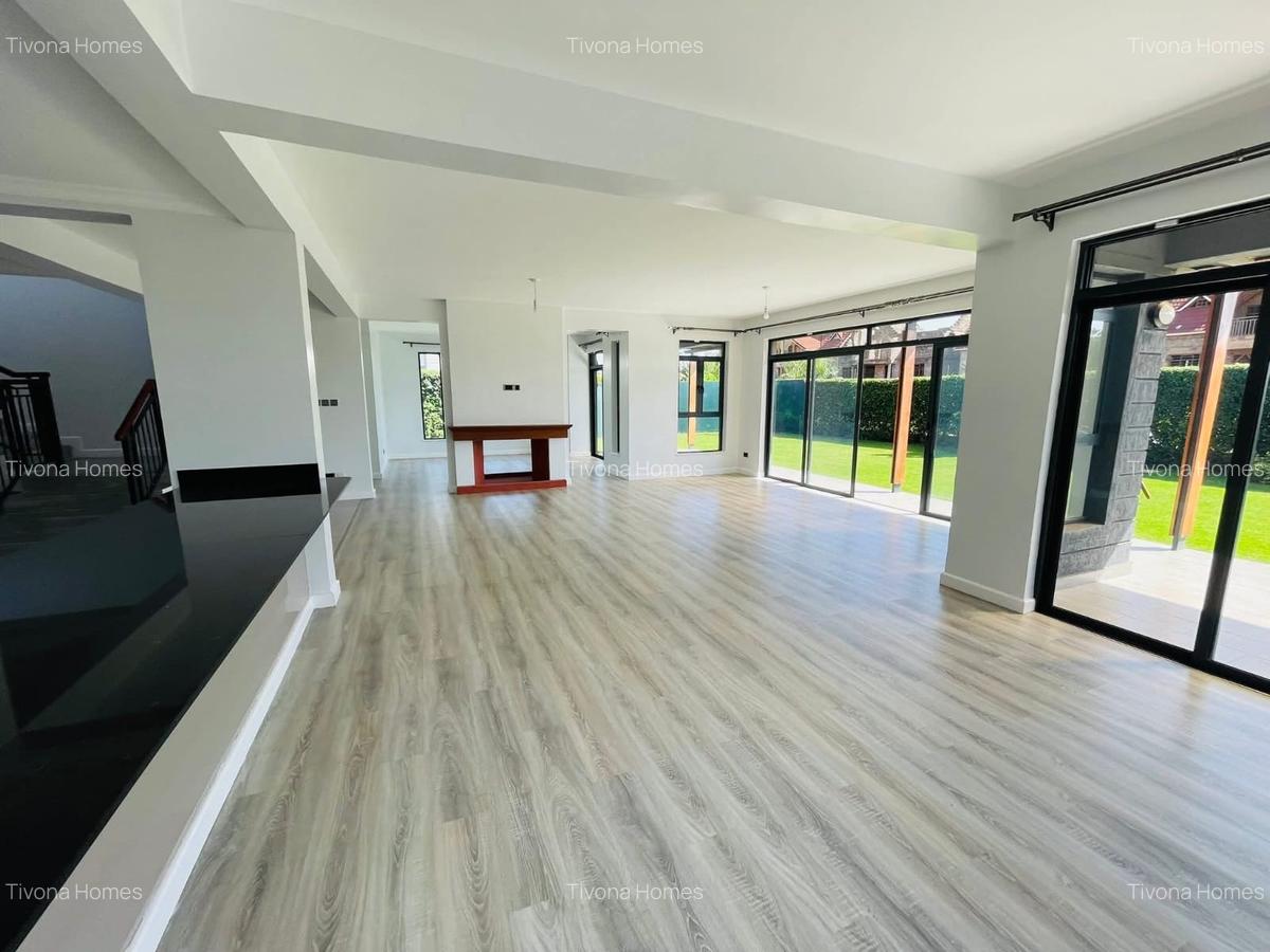 5 Bed Townhouse with En Suite in Runda - 18