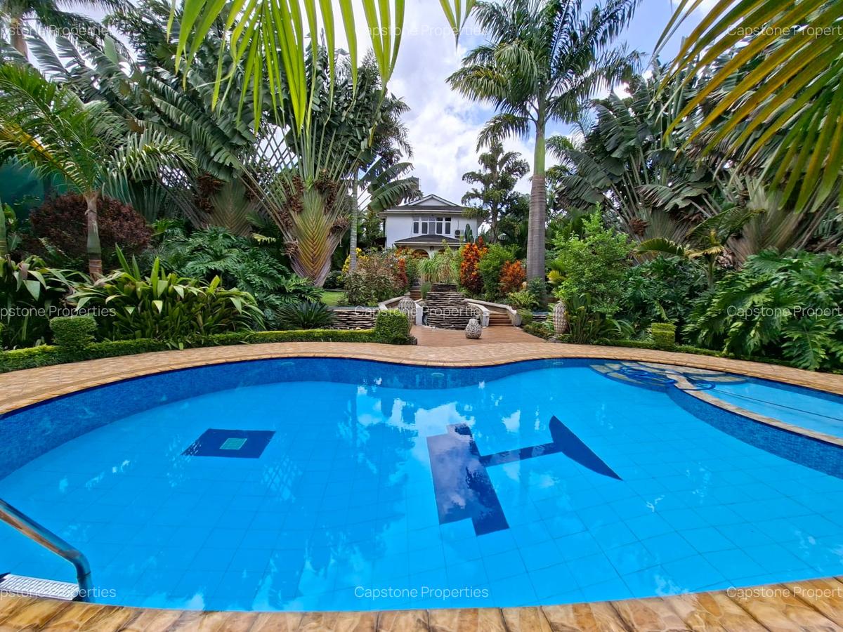 4 Bed House with En Suite in Runda - 18