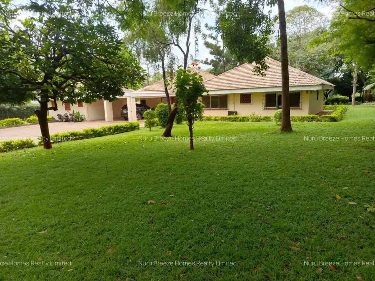 4 Bed House with En Suite in Runda - 1