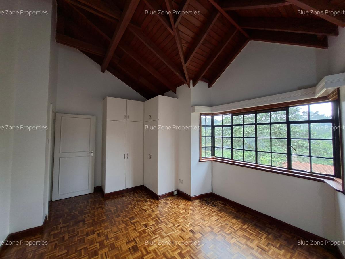 3 Bed Townhouse with En Suite at Off Ruaka Rd - 16