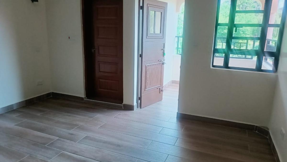 6 Bed Townhouse with En Suite in Kitisuru - 5