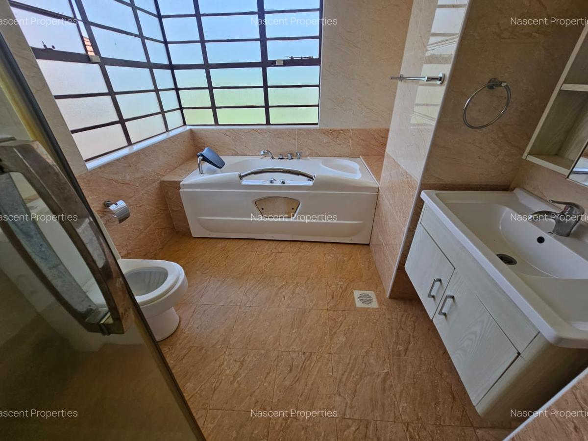 4 Bed Townhouse with En Suite in Kiambu Road - 17