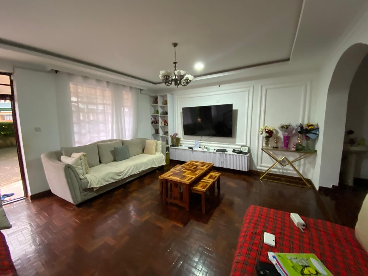 3 Bed Apartment with En Suite in Nyari - 8