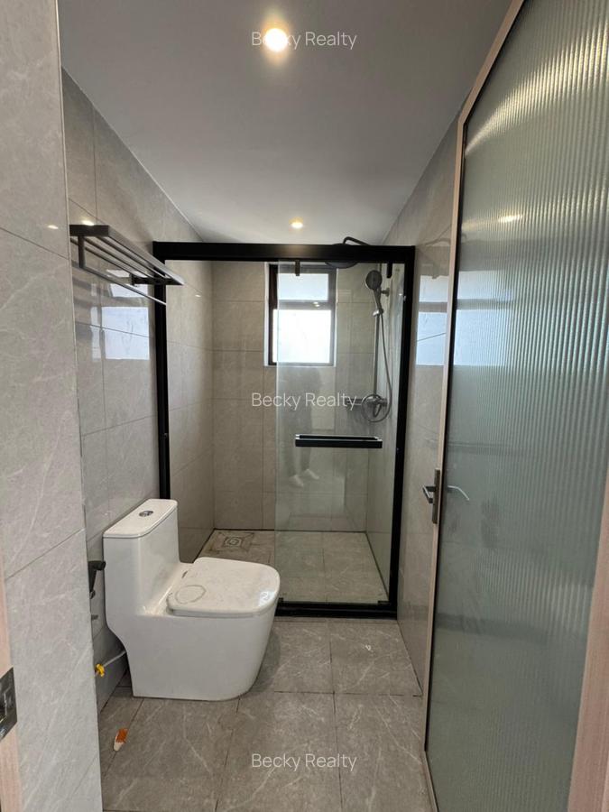 Serviced 3 Bed Apartment with En Suite at Riverside - 2