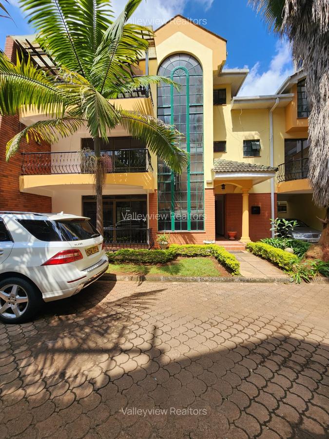 4 Bed Townhouse with En Suite at Kileleshwa - 5
