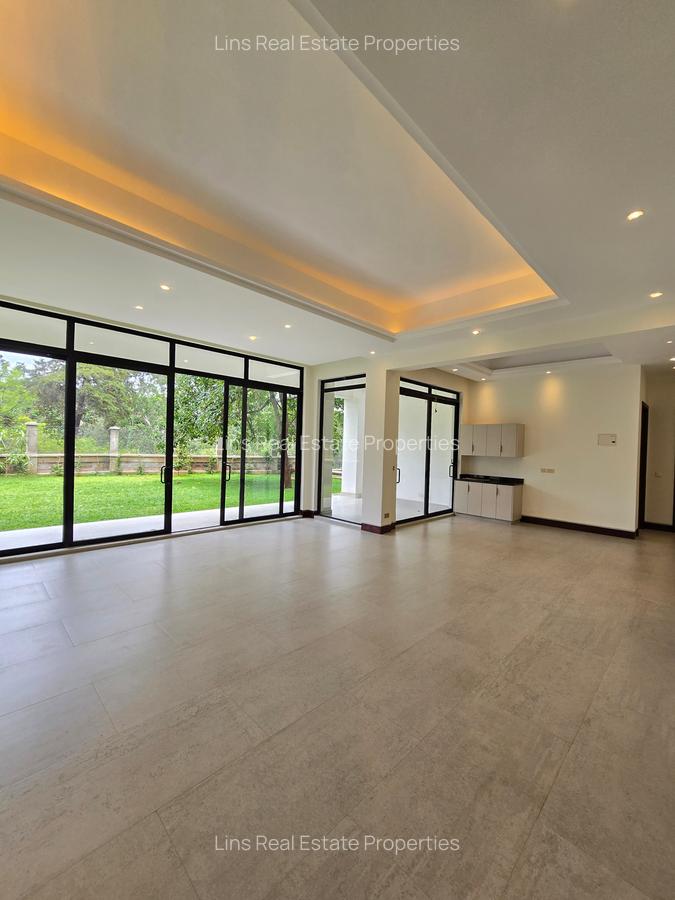 5 Bed Townhouse with En Suite in Kitisuru - 9