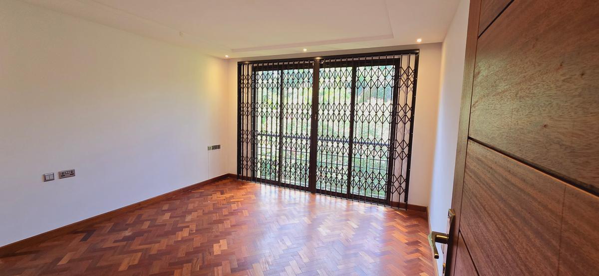 5 Bed Villa with Staff Quarters at Mzima Springs - 17