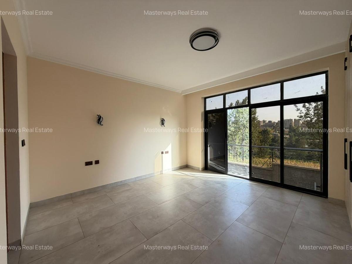 4 Bed Townhouse with En Suite in Kiambu Road - 17