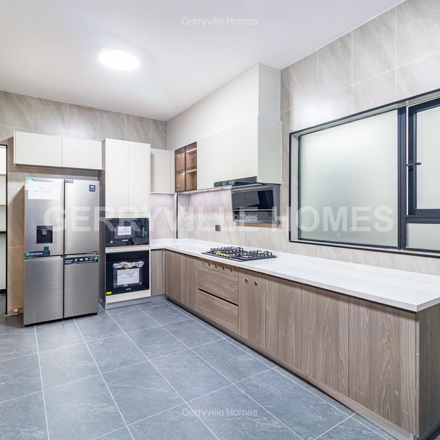 Serviced 3 Bed Apartment with Swimming Pool in Kileleshwa - 10
