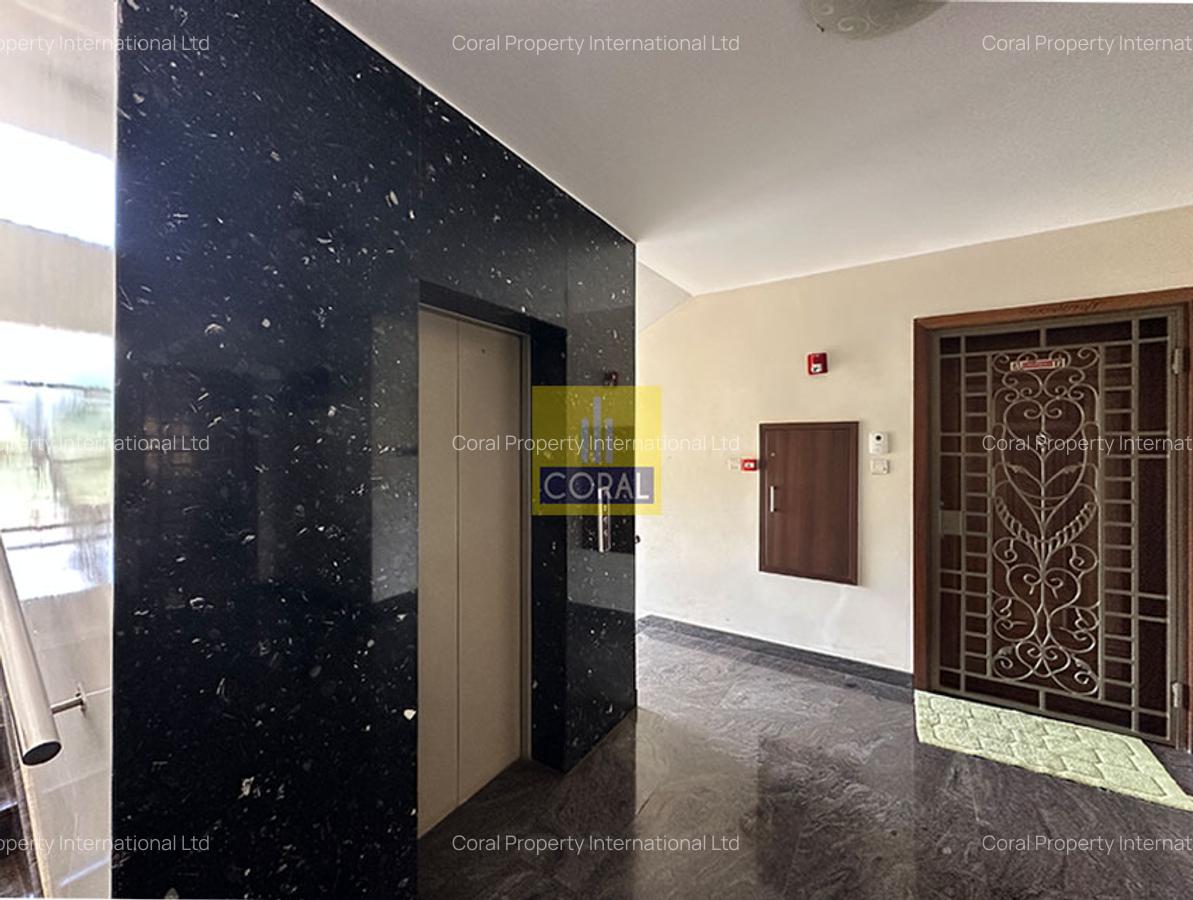 4 Bed Apartment with Borehole in Parklands - 18