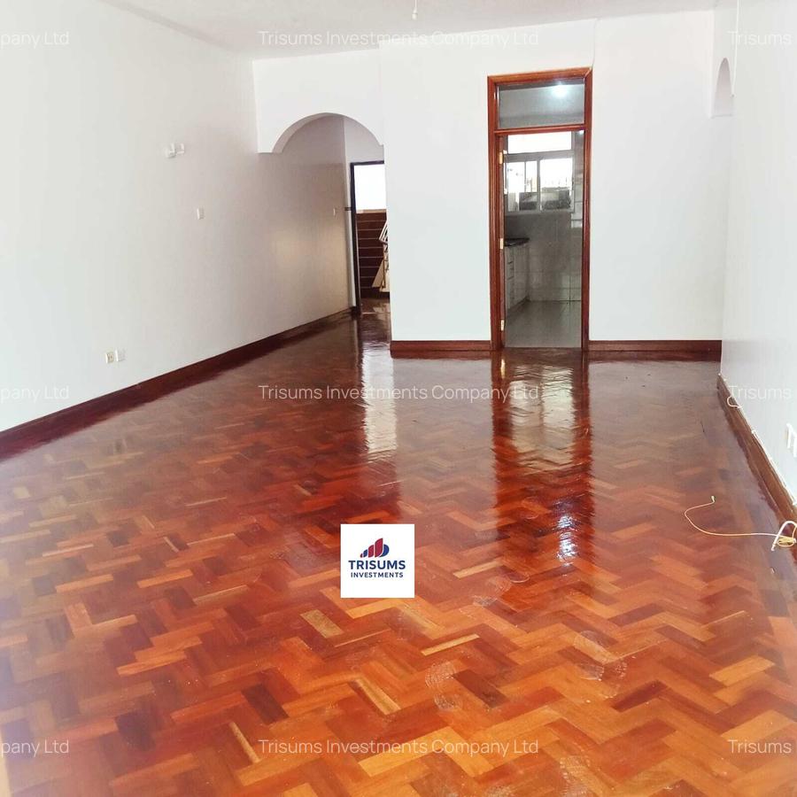 4 Bed Apartment with En Suite at Rhapta Road - 3