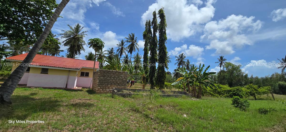 6 ac Land at Bomani - 14