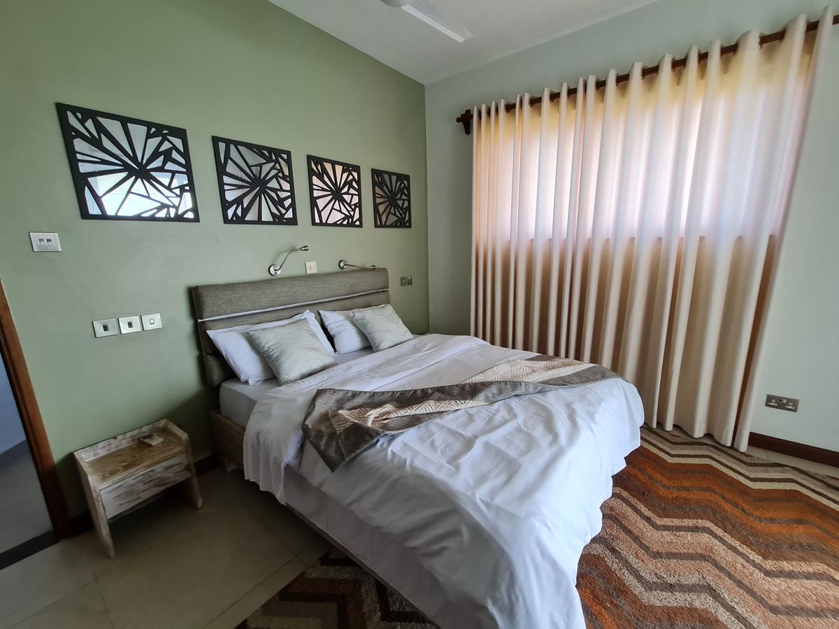 Furnished 3 Bed Apartment with En Suite in Nyali Area - 15