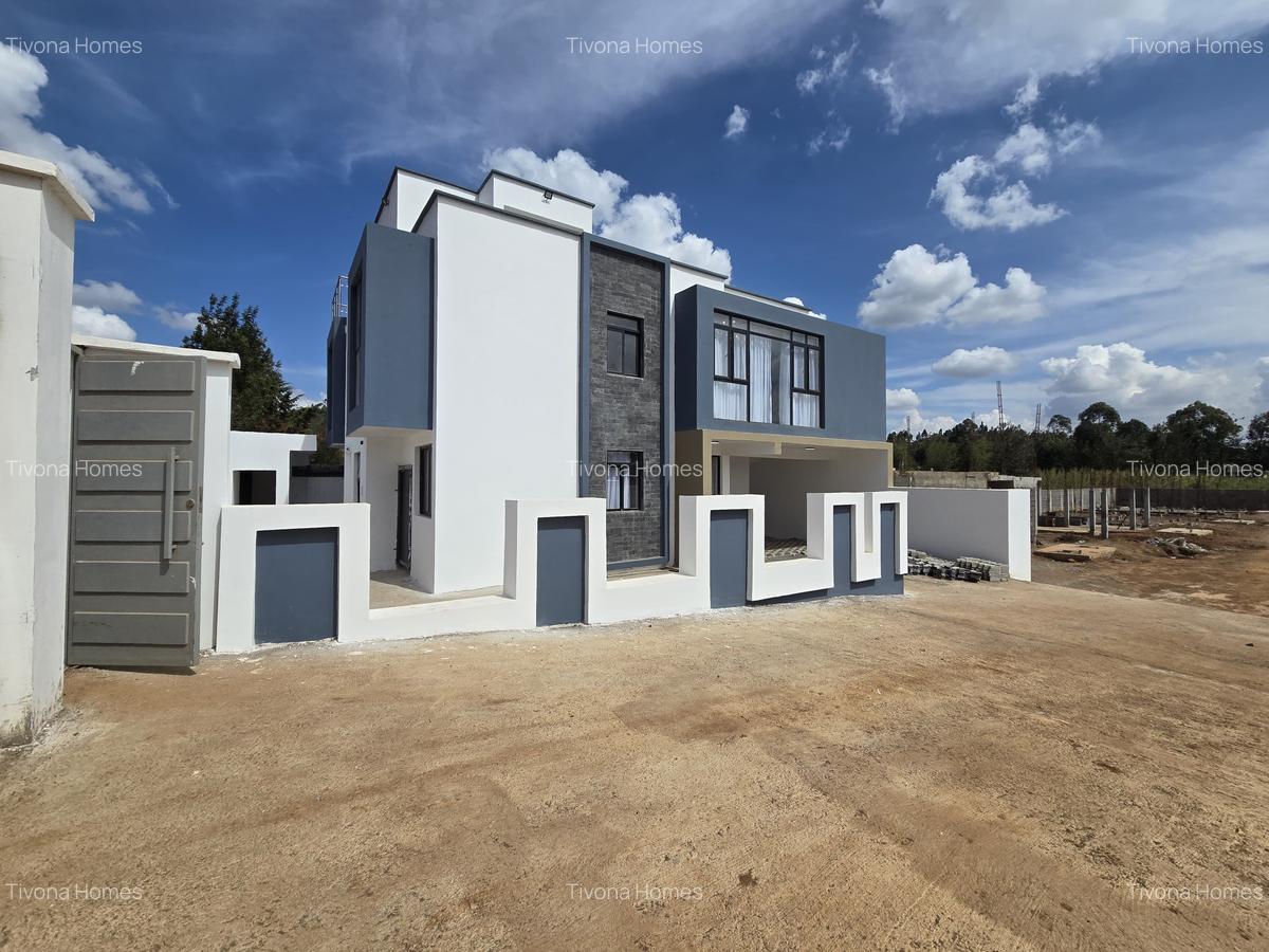 5 Bed House with Swimming Pool in Kamangu - 1