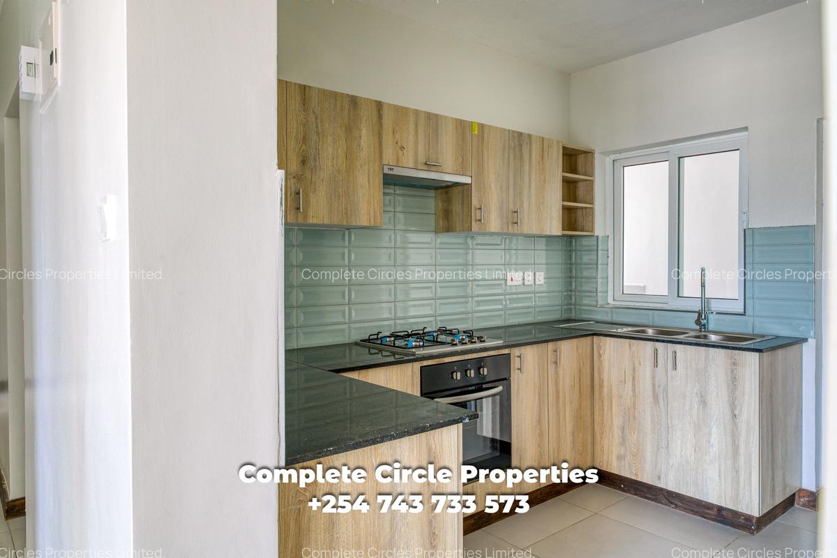 3 Bed Apartment with Borehole at Mombasa Road - 4