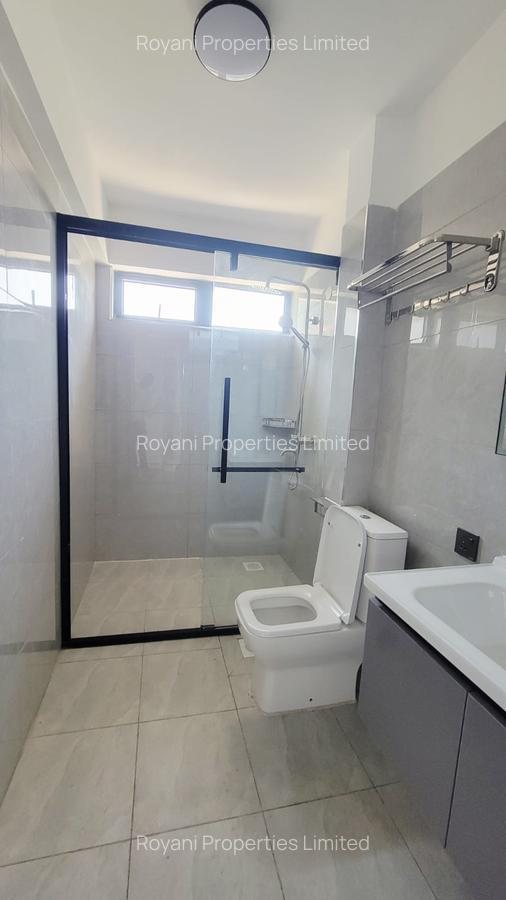 2 Bed Apartment with En Suite in Westlands Area - 13