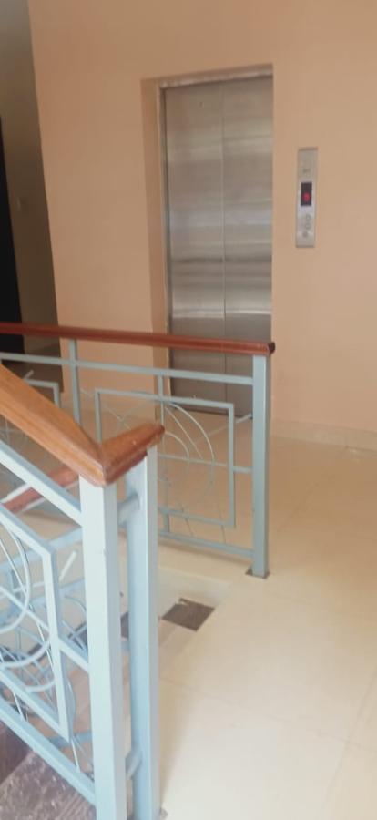 3 Bed Apartment with Swimming Pool in Kileleshwa - 4