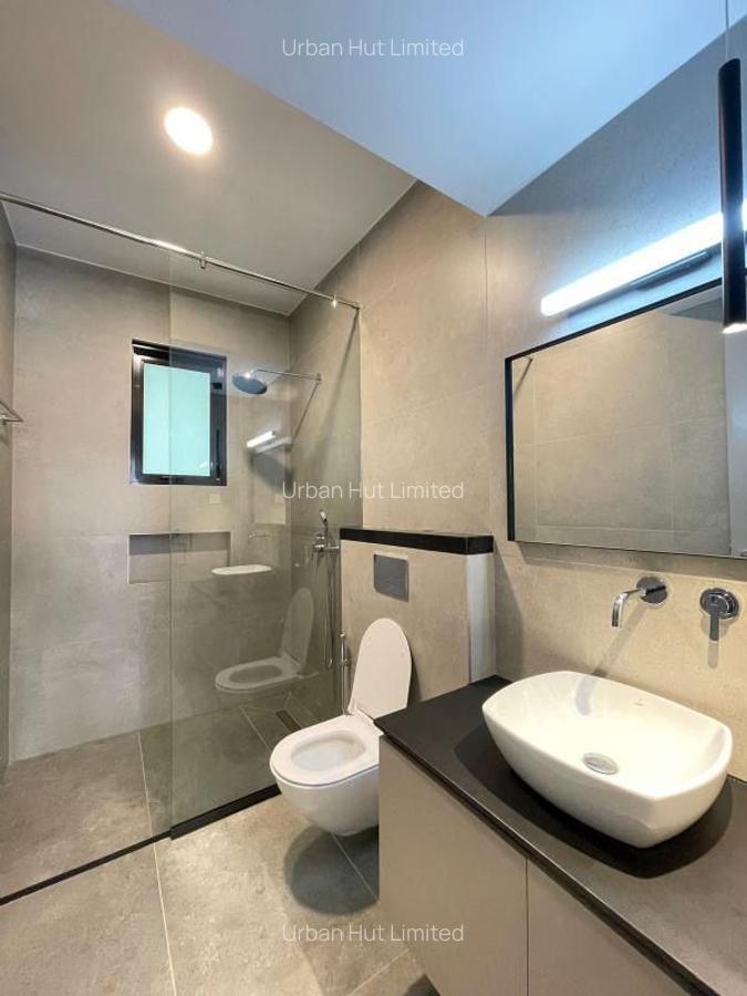 4 Bed House with En Suite in Langata - 6