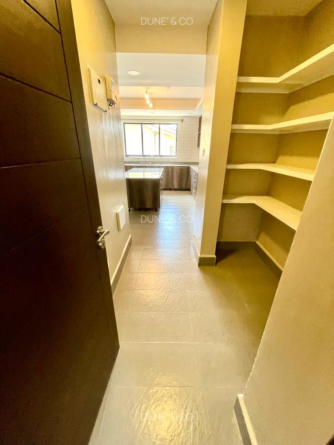 4 Bed Apartment with En Suite in Lavington - 5