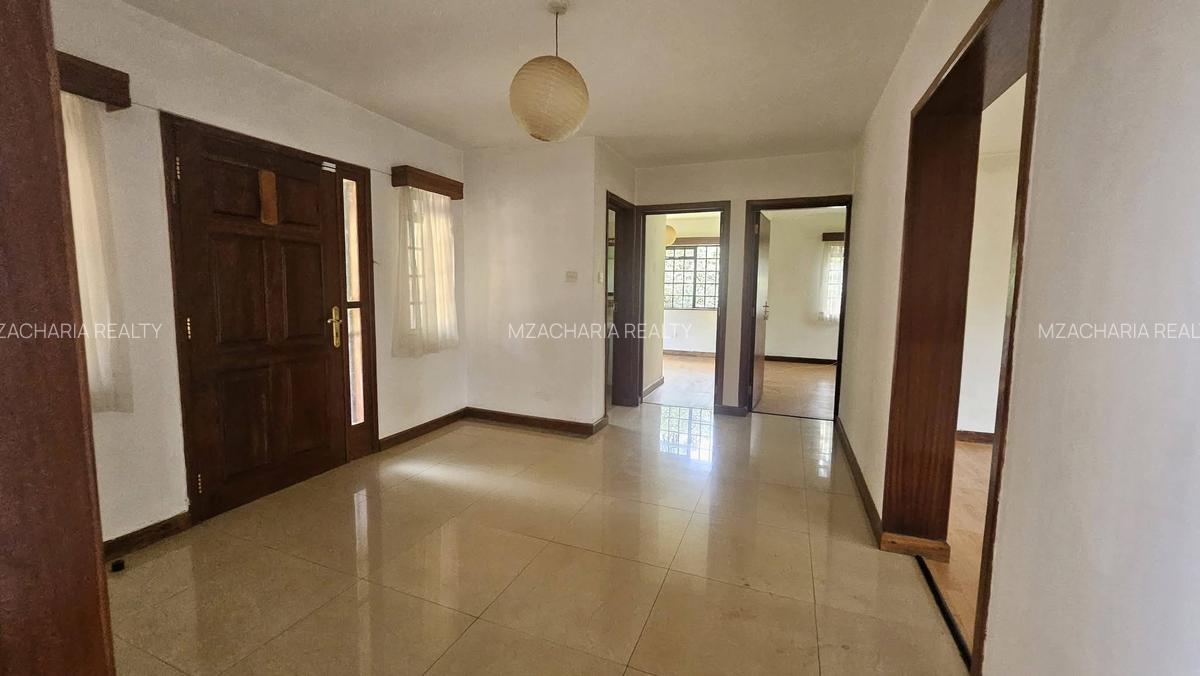 5 Bed House with En Suite in Runda - 6