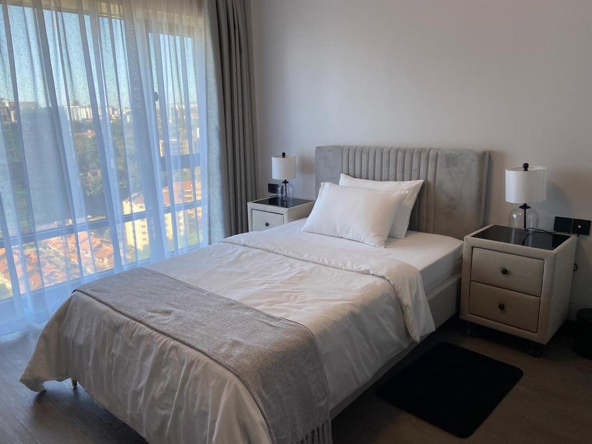 Serviced 2 Bed Apartment with En Suite in Westlands Area - 9