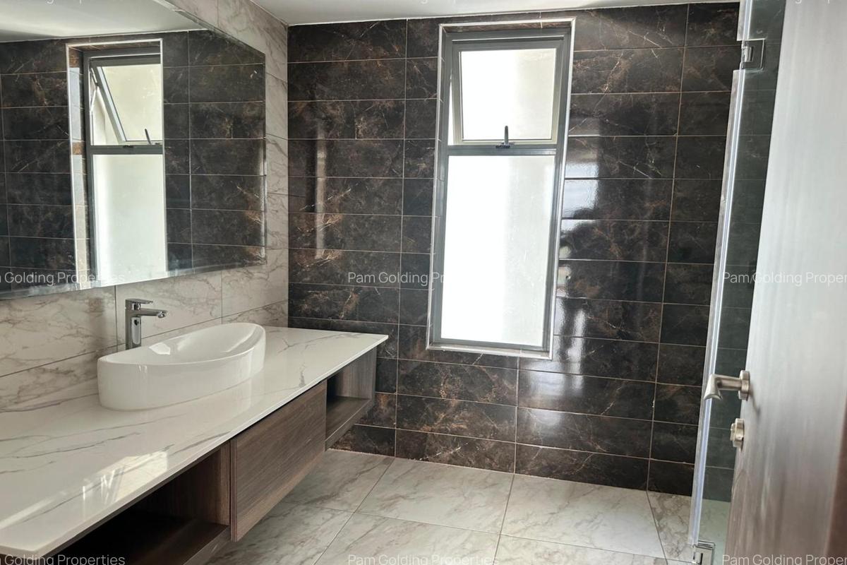 3 Bed Apartment at Brookside Drive - 14