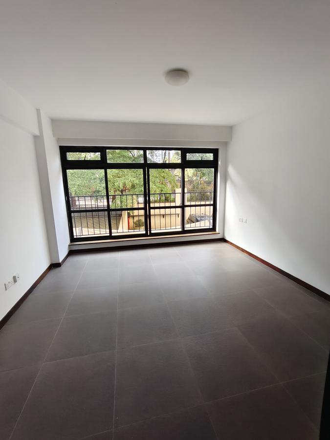 Serviced 2 Bed Apartment with Gym in Riverside - 3