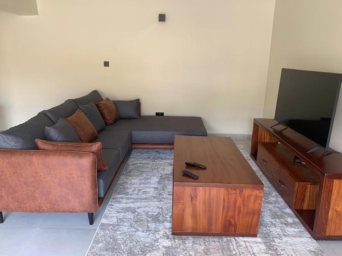 Serviced 1 Bed Apartment with En Suite at Off Ruaka Rd - 7