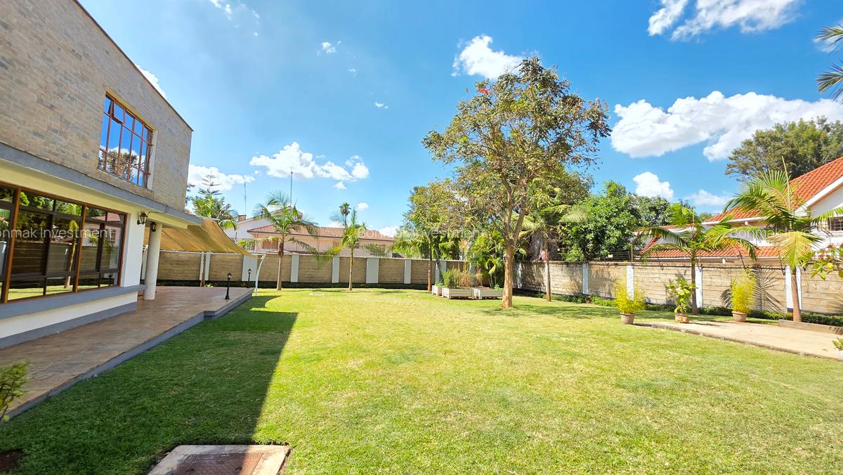 4 Bed House with En Suite at Old Runda - 4