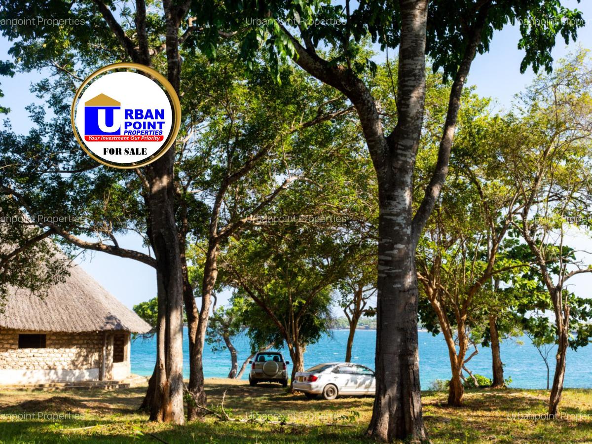 Land at Shimoni - 15