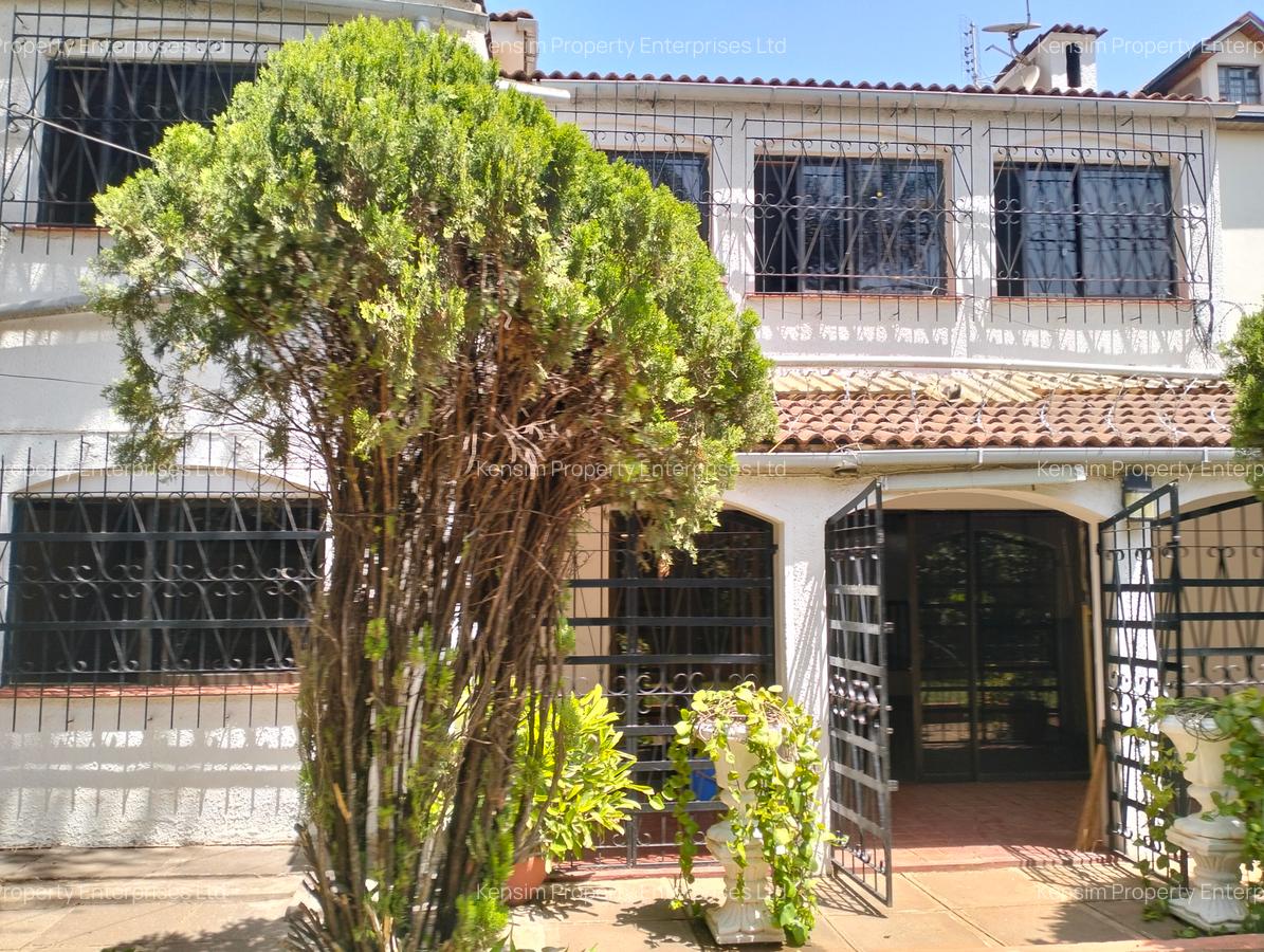 4 Bed Townhouse with En Suite in Kilimani - 5