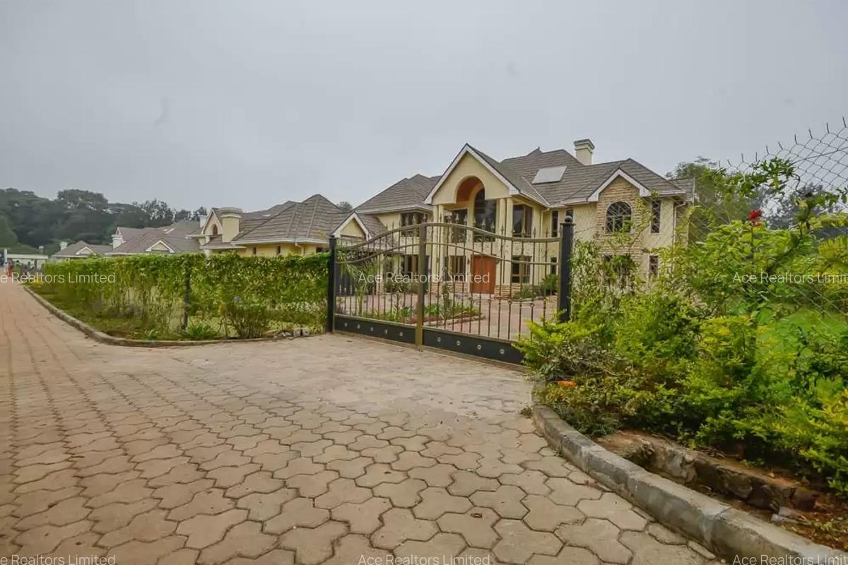 5 Bed House with En Suite at Karen Road Nairobi - 19